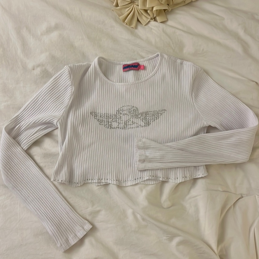 White angel tee